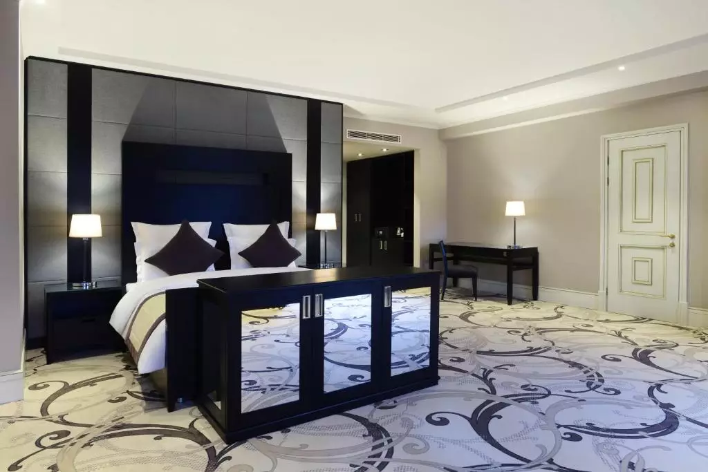 Ambassadori Tbilisi Hotel